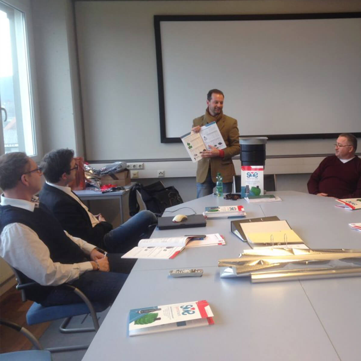 systemschacht-service-Produkteinschulung-Fachwissen-für-den-optimalen-Einsatz-unserer-Lösungen-1