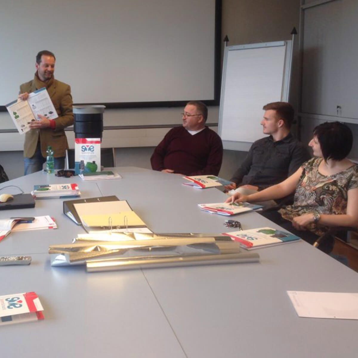 systemschacht-service-Produkteinschulung-Fachwissen-für-den-optimalen-Einsatz-unserer-Lösungen-2